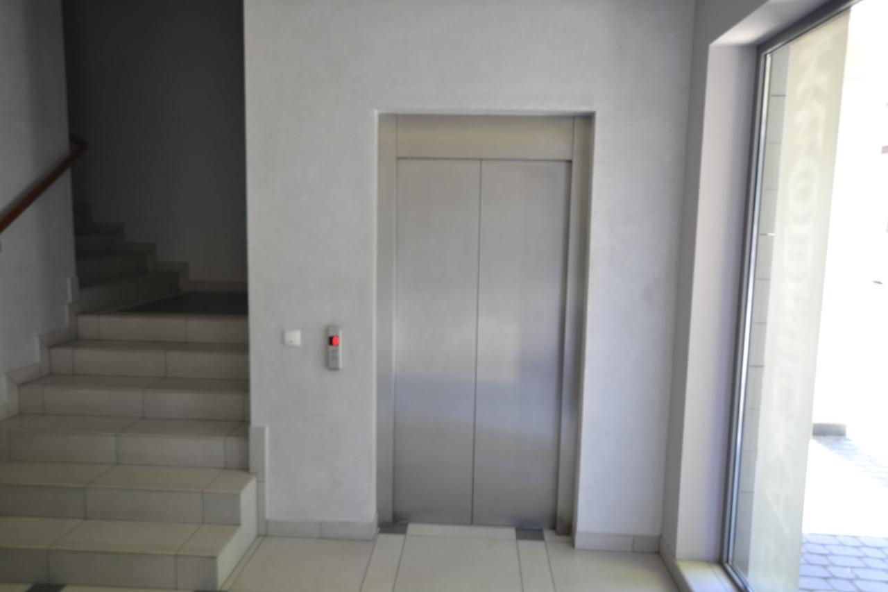 Apartament Bursztynowy Z Garazem -Centrum Gliwic Gliwice Buitenkant foto